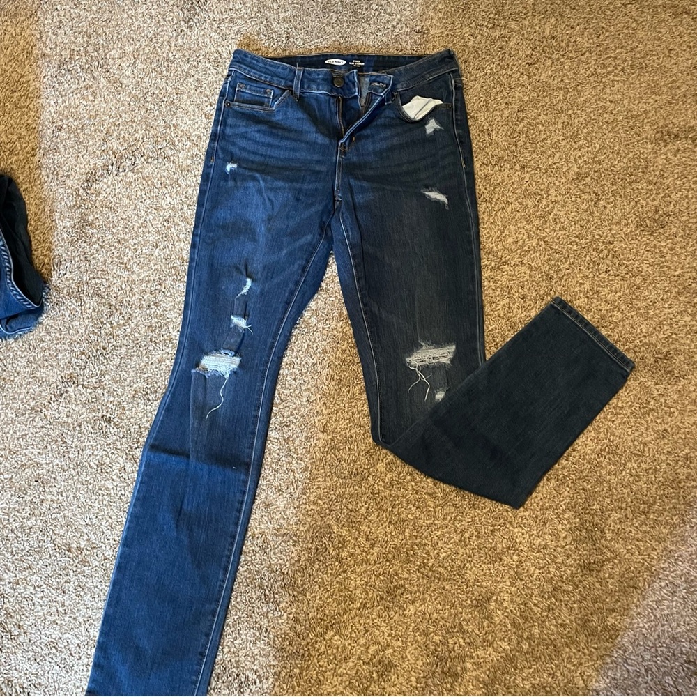 Old Navy Mid-Rise Straight Jeans